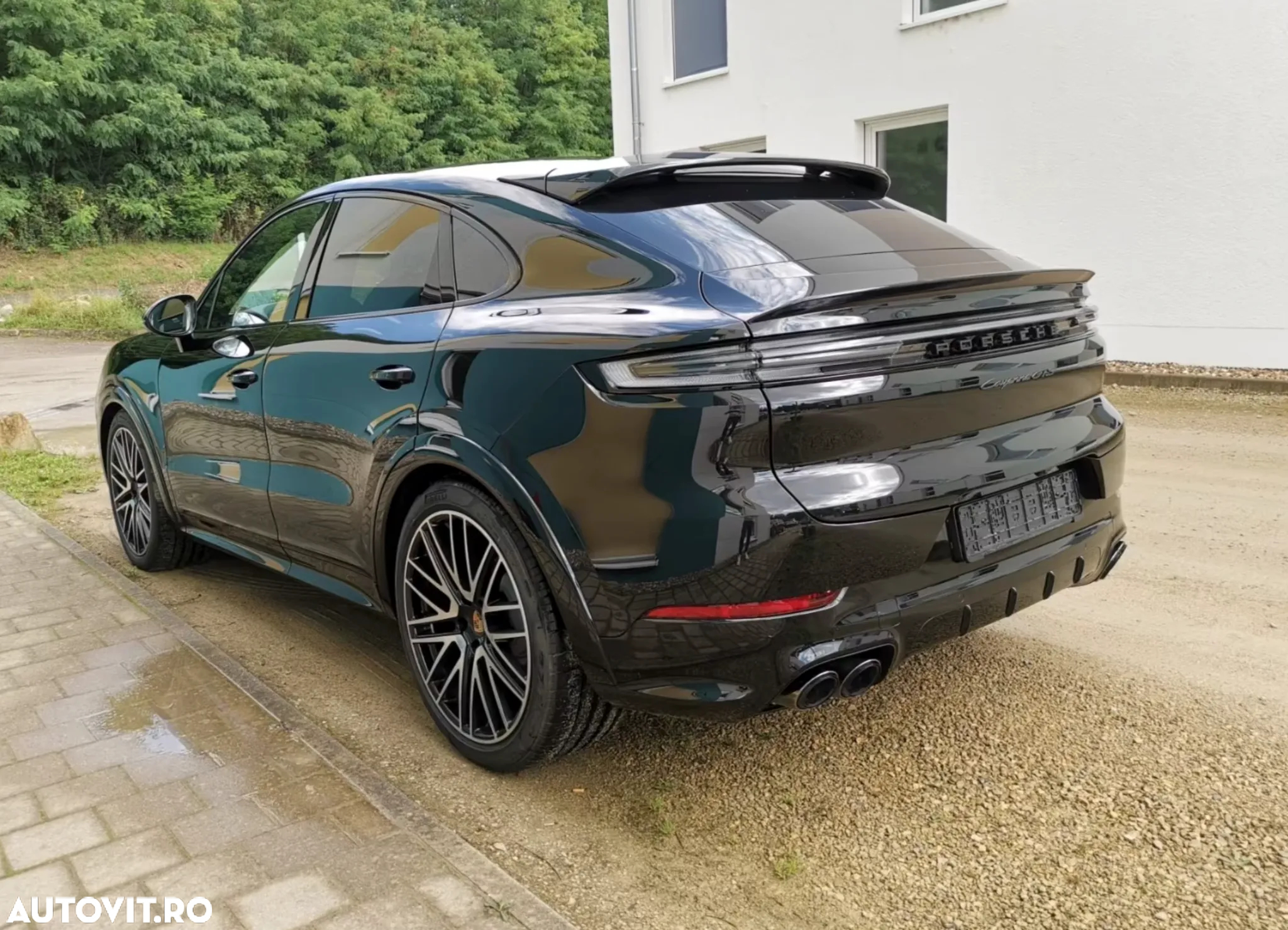 Porsche Cayenne Coupe - 4