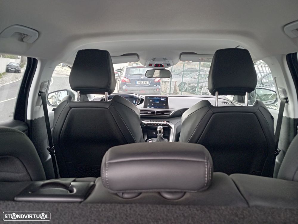 Peugeot 3008 1.5 BlueHDi Allure - 16
