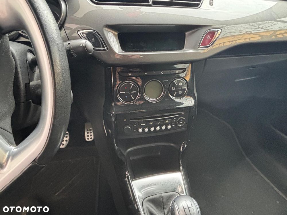 Citroën DS3 1.6 e-HDi SoChic - 8