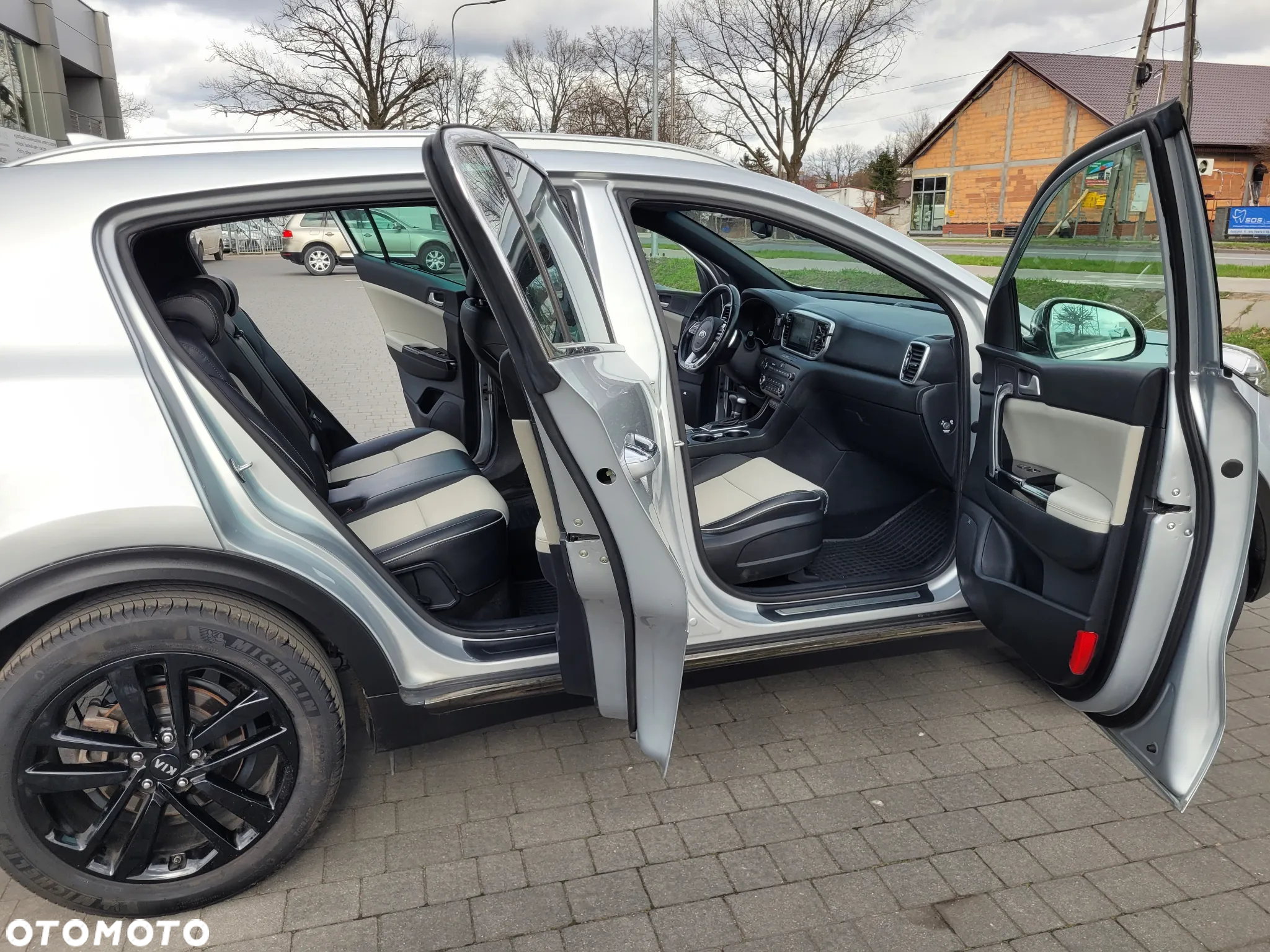 Kia Sportage 1.6 T-GDI L Business Line 4WD DCT - 22