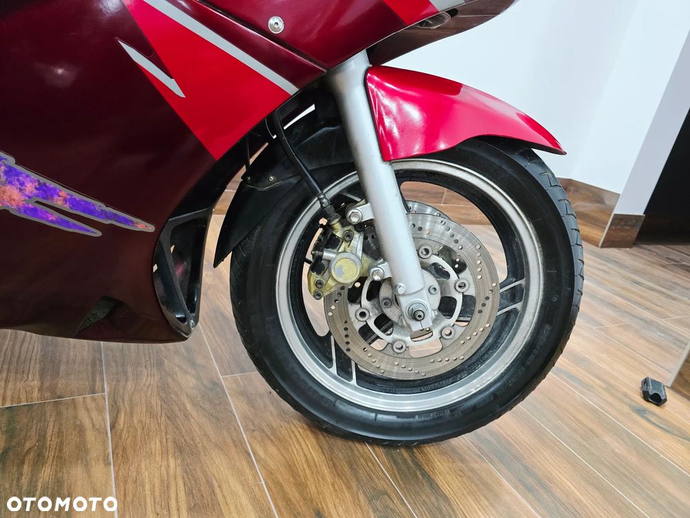 Suzuki GSX-F - Katana - 15