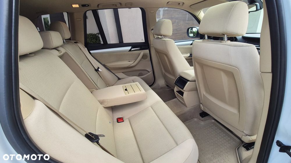 BMW X3 xDrive20d - 10