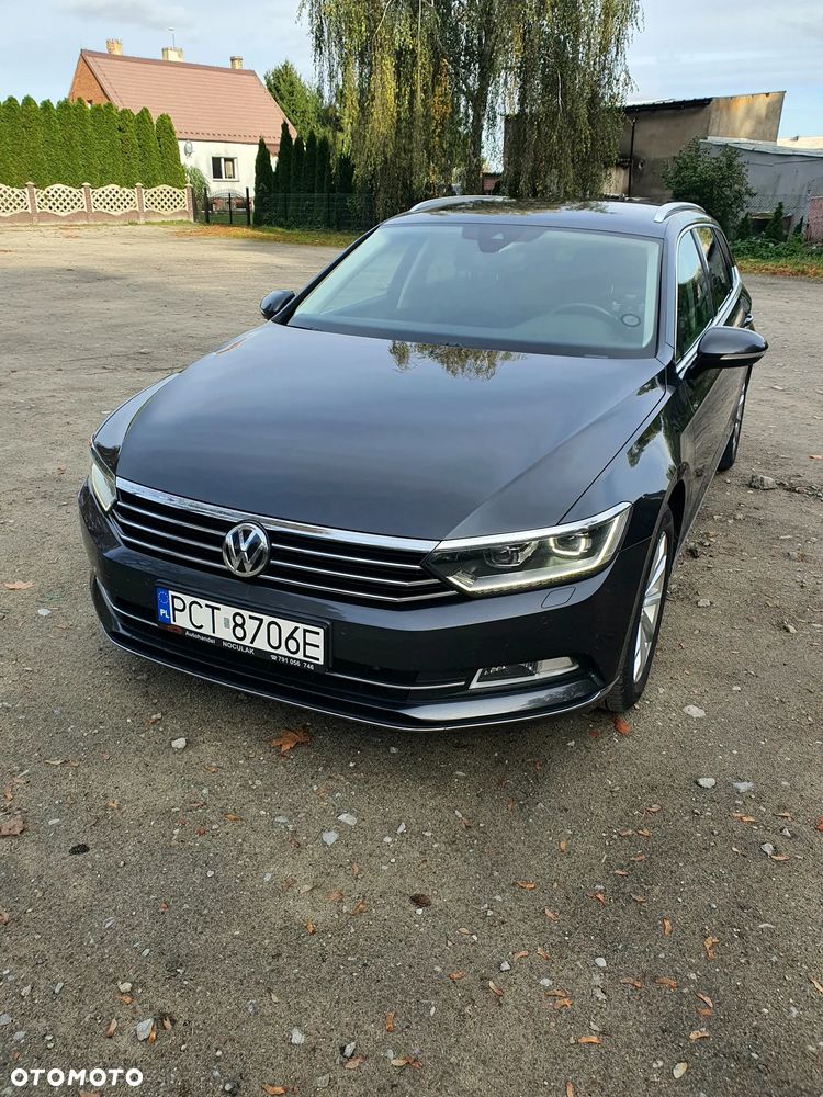 Volkswagen Passat - 11