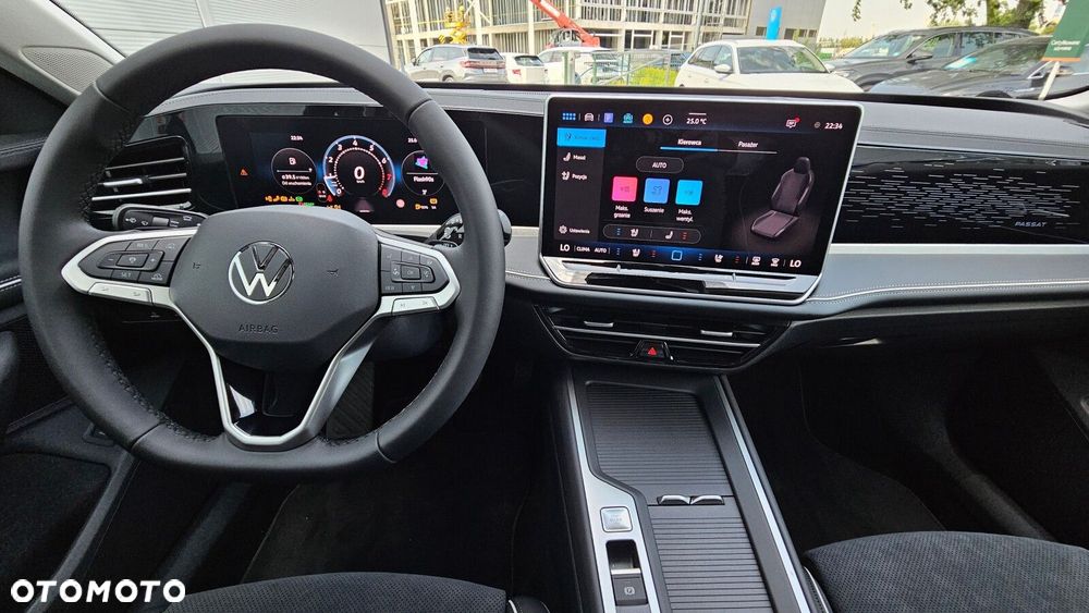 Volkswagen Passat - 33