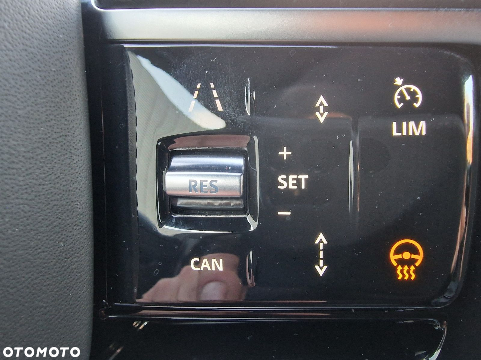 Land Rover Range Rover Evoque - 24