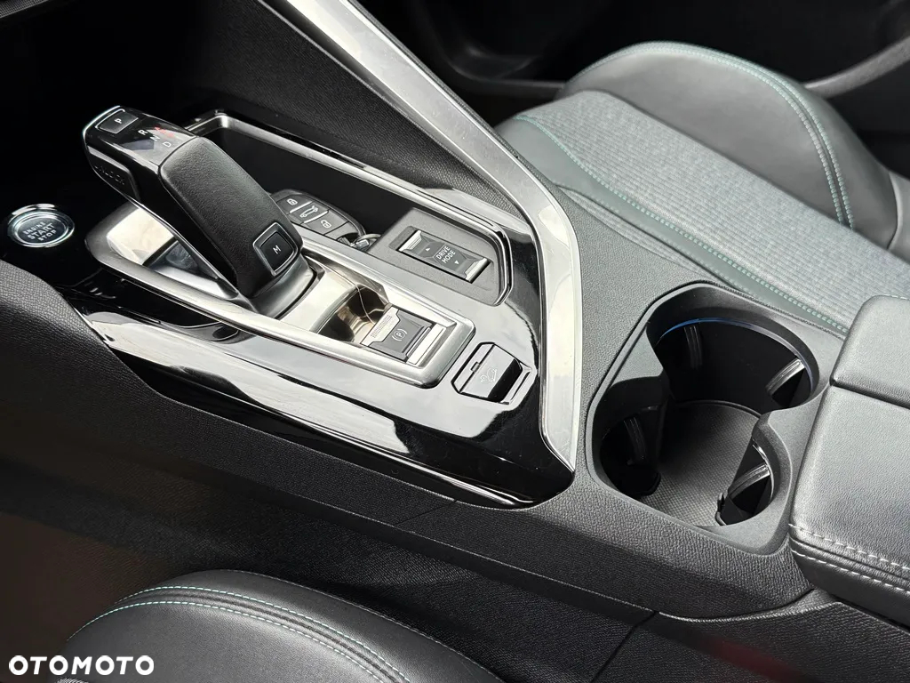 Peugeot 5008 BlueHDI 130 EAT8 Allure Pack - 10