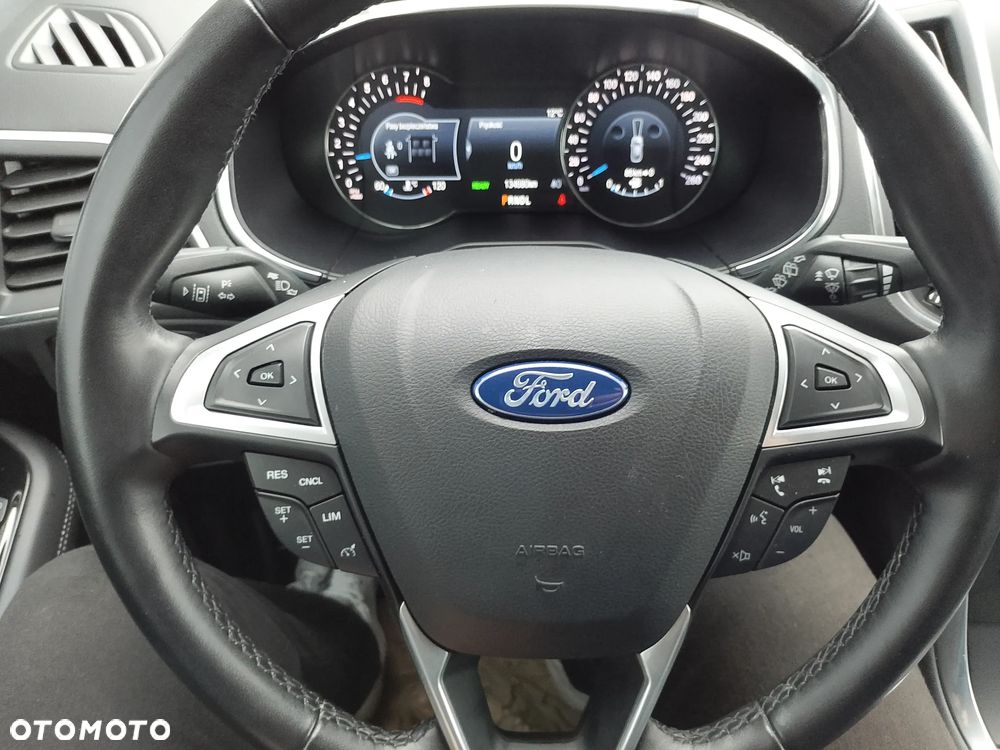 Ford S-Max 2.5 Duratec FHEV TITANIUM - 23