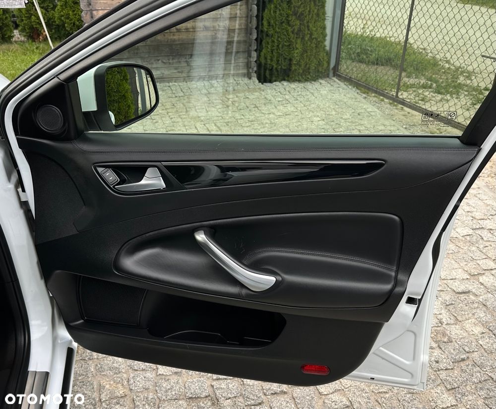 Ford Mondeo 2.0 TDCi Platinium X Plus (Titanium) - 15