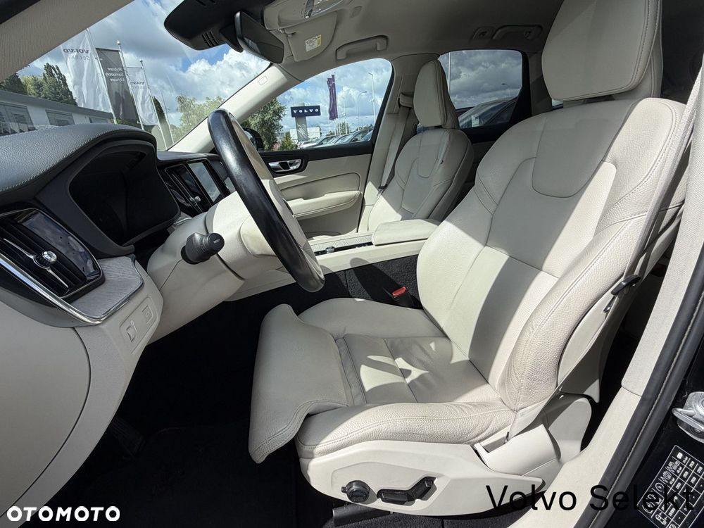 Volvo XC 60 - 11
