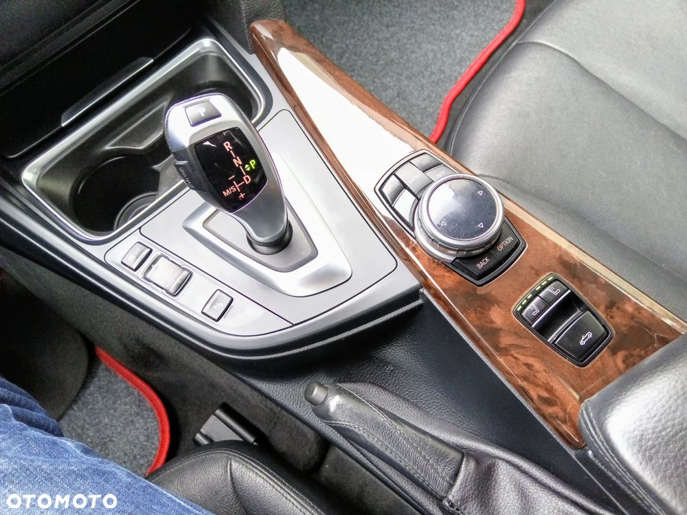 BMW Seria 4 428i Luxury Line - 11