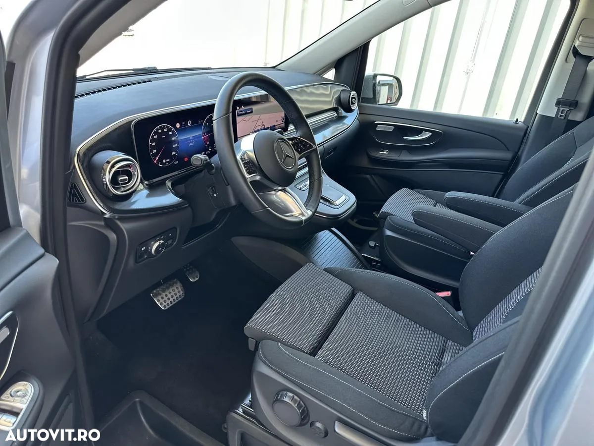 Mercedes-Benz V 300 d Combi Lung 237 CP RWD 9AT Style - 9