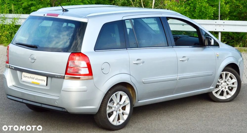Opel Zafira 1.7 CDTI Cosmo - 16