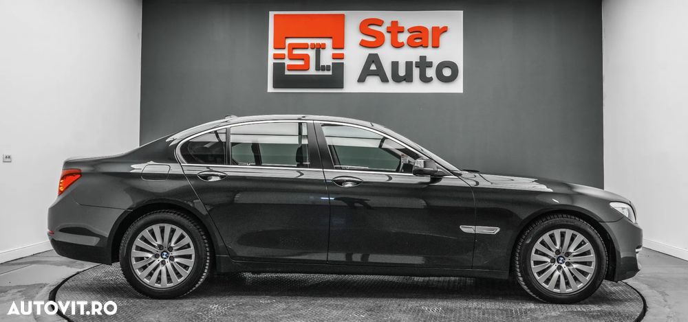 BMW Seria 7 730d - 11