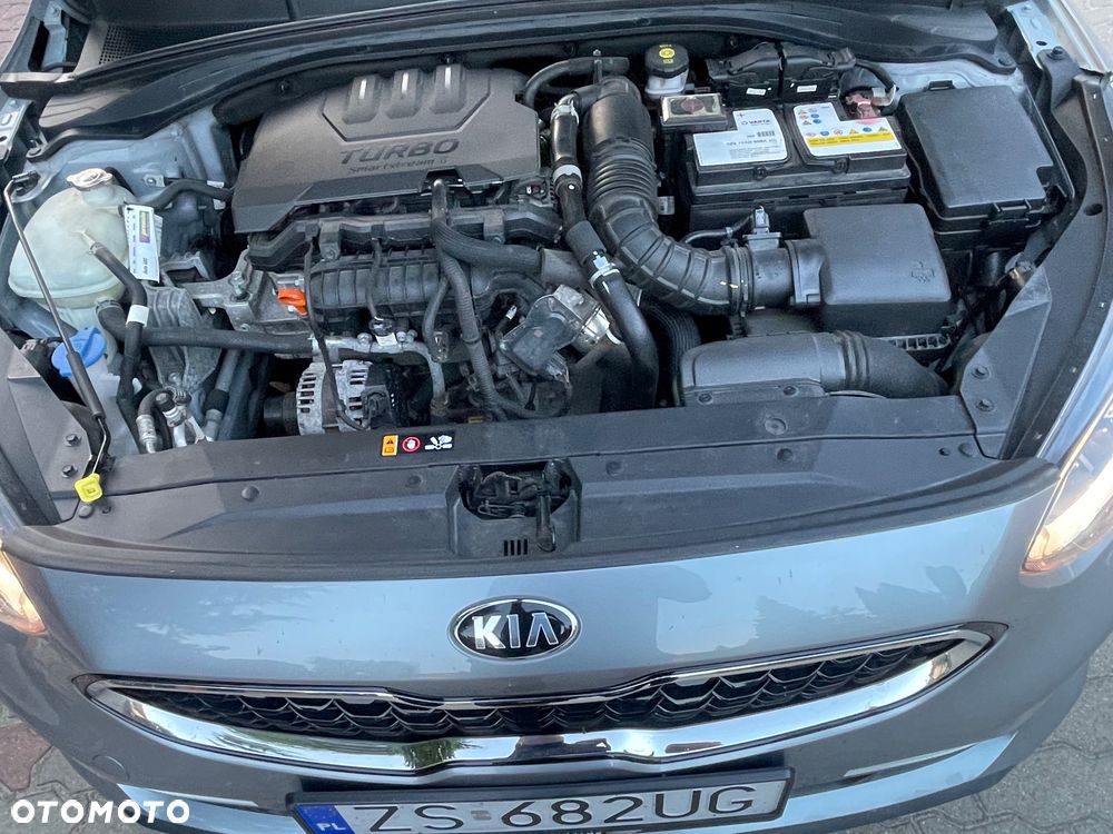Kia Ceed - 12