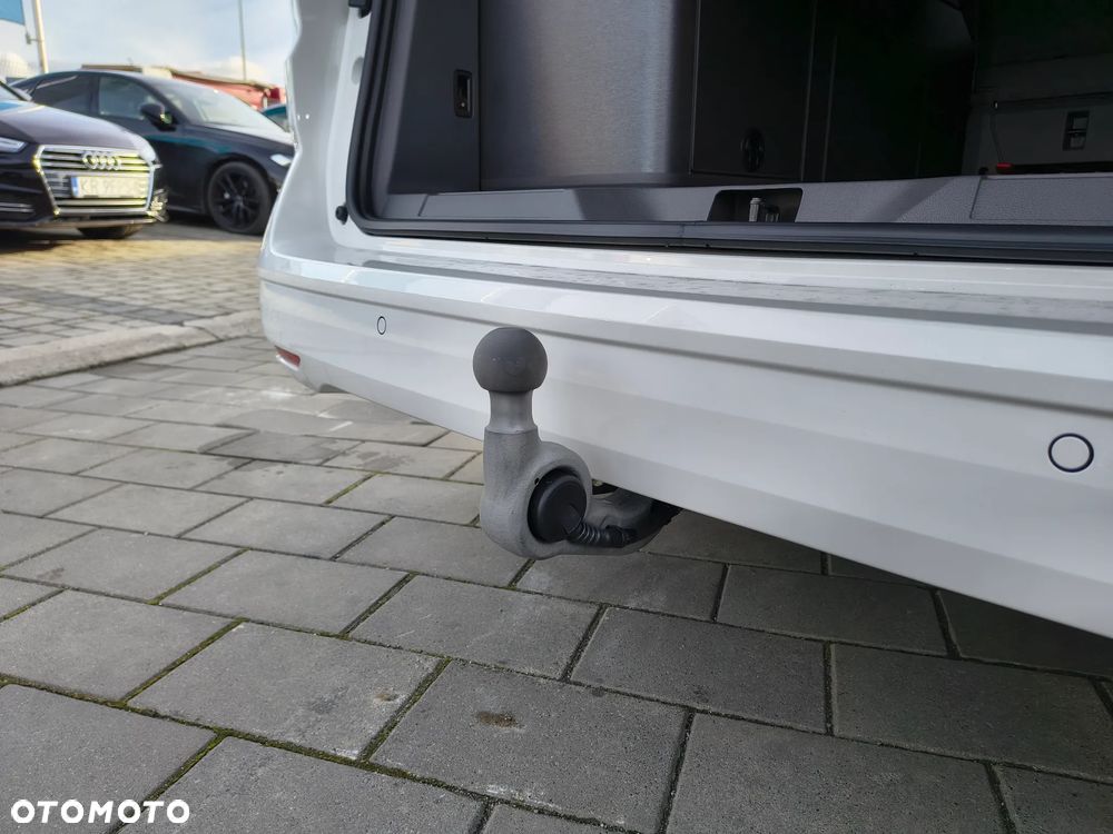 Volkswagen Multivan 2.0 TDI L2 DSG - 11