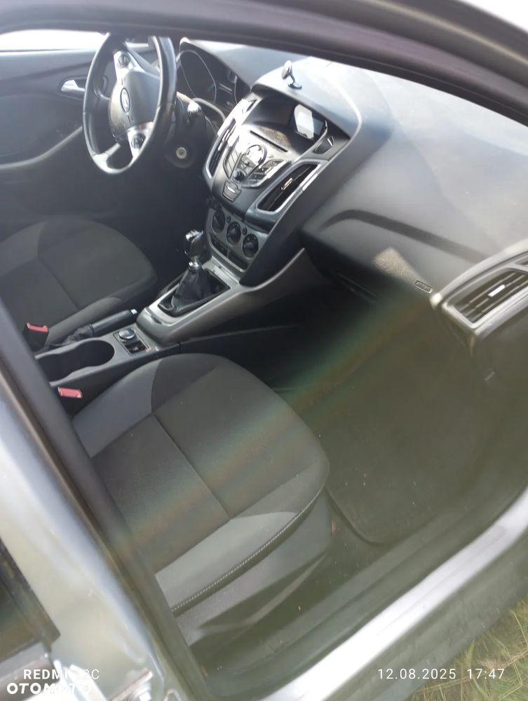 Ford Focus 1.6 TDCi Ambiente - 2