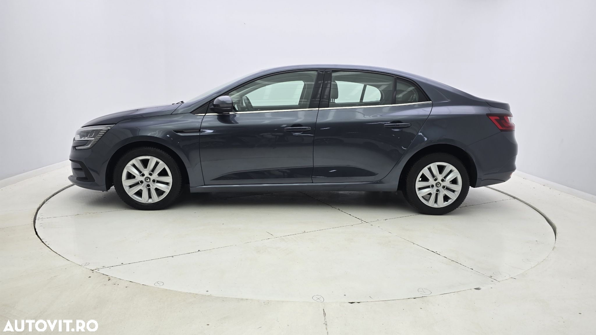 Renault Megane - 9