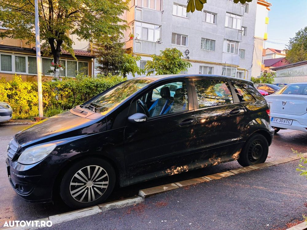 Mercedes-Benz B 180 - 2