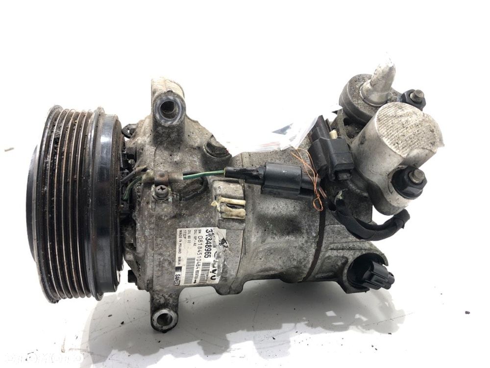 SPRĘŻARKA KLIMATYZACJI  VOLVO V40 liftback (525, 526) 2012 - 2022 D4 140 kW [190 KM] olej - 2