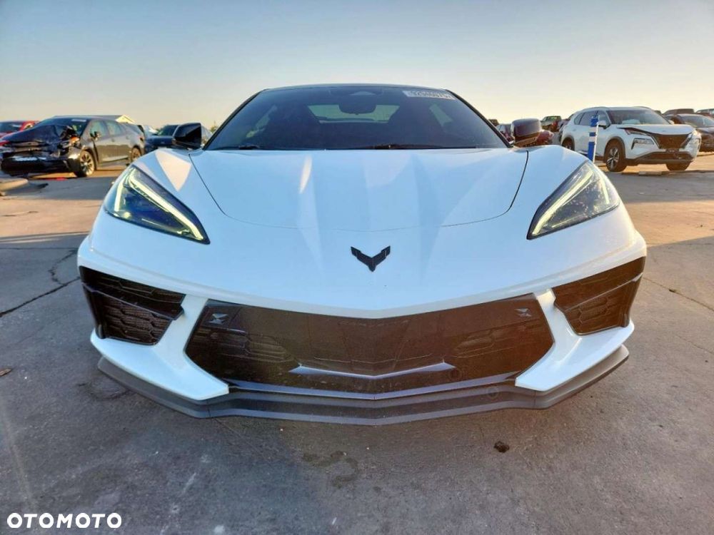 Chevrolet Corvette - 2