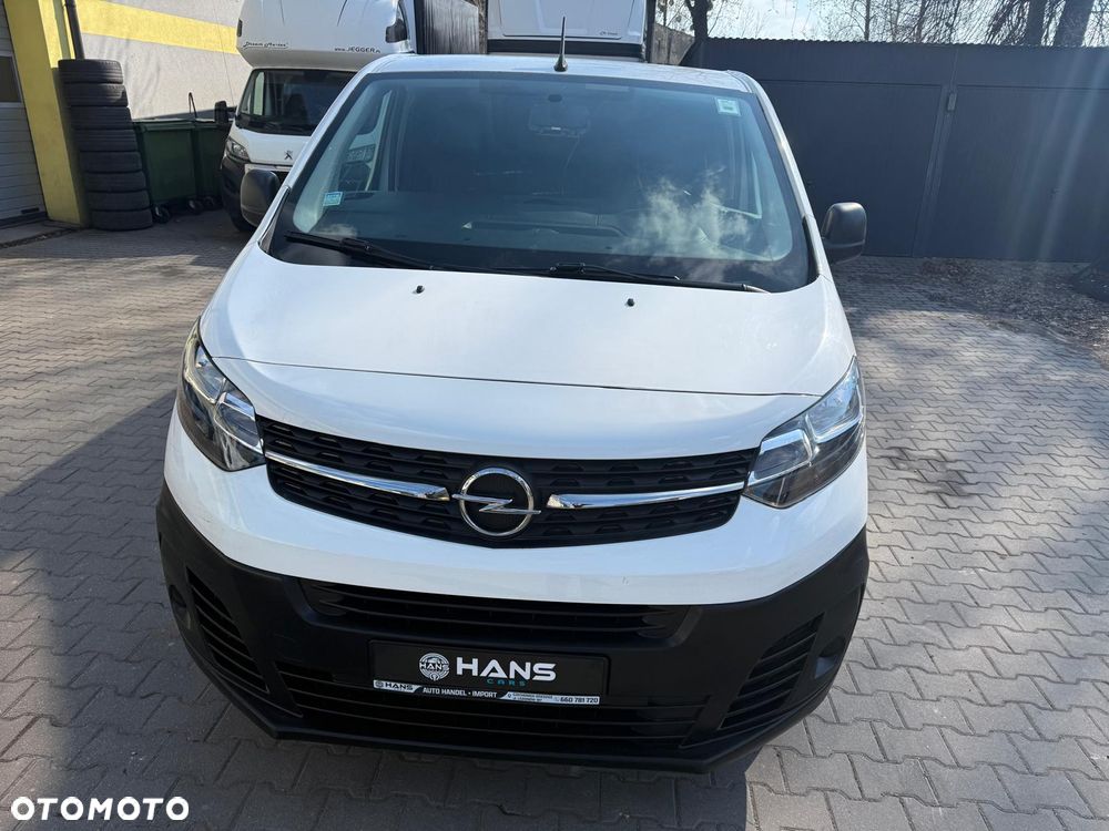 Opel Vivaro - 10