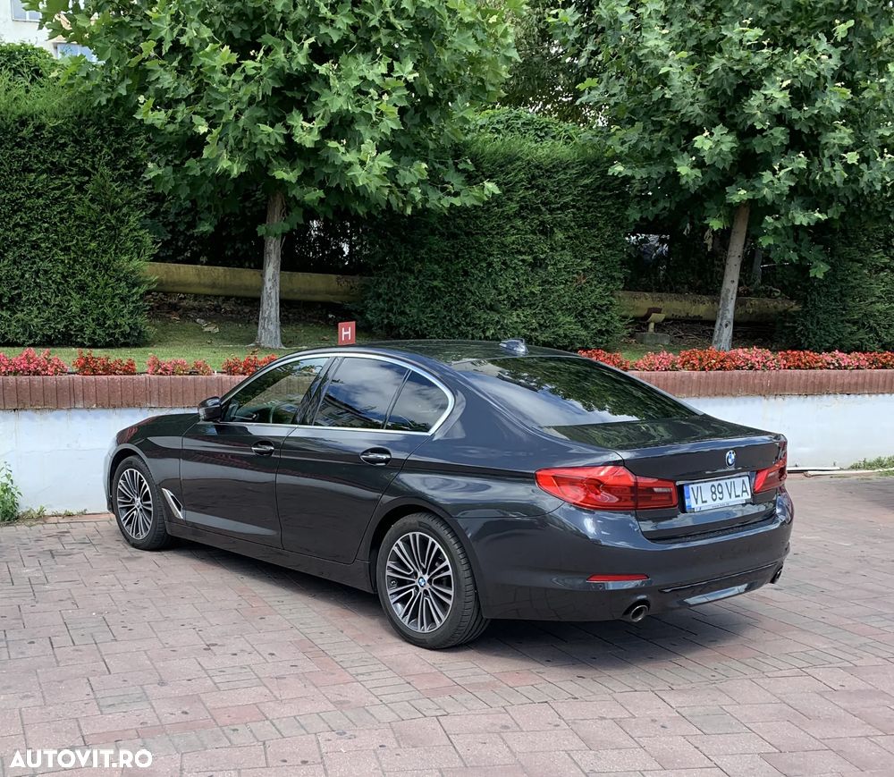 BMW Seria 5 520d AT - 2