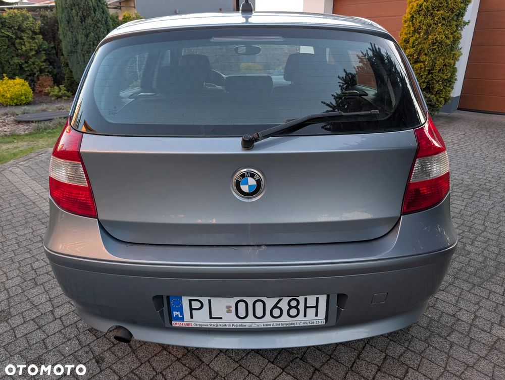 BMW Seria 1 116i - 6