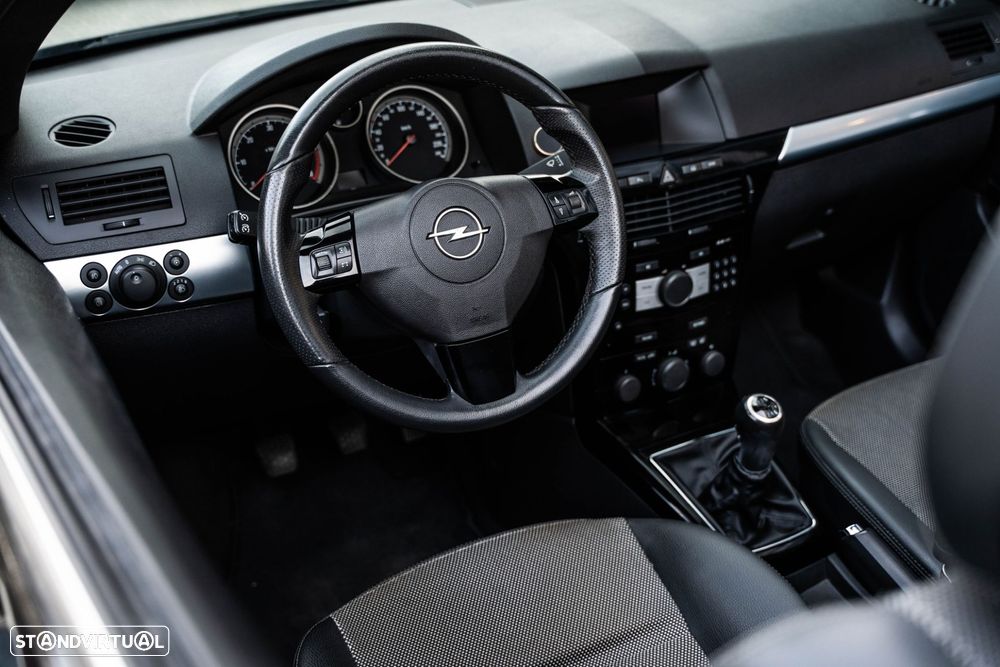 Opel Astra Cabrio - 18