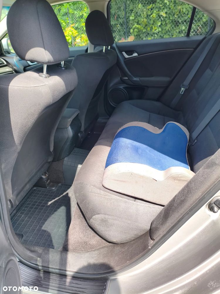 Honda CR-V 2.0i-VTEC 4WD Automatik Executive - 8