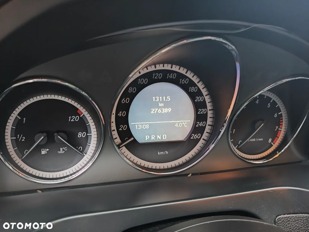 Mercedes-Benz Klasa C 250 CGI BlueEff Avantgarde - 14