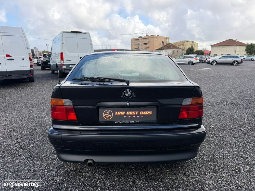 BMW 316 i Compact - 10