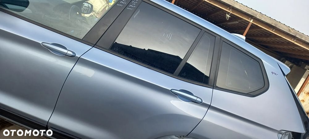 Drzwi BMW X3 F25 lewy tył 896/5