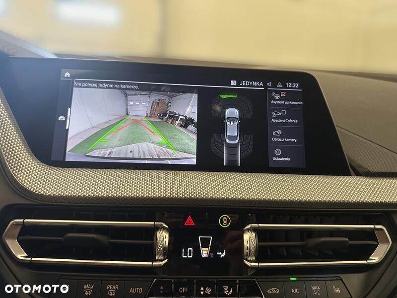 BMW Seria 2 218i - 15