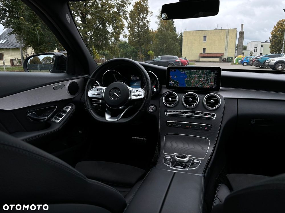 Mercedes-Benz Klasa C 220 d T 9G-TRONIC AMG Line - 25
