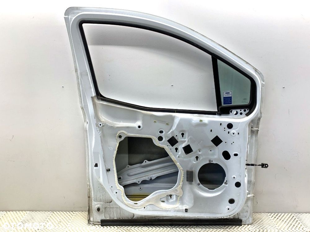 DRZWI LEWY PRZÓD FORD TRANSIT COURIER B460 Nadwozie pełne/minivan 2014 - 2022 1.0 EcoBoost 74 kW - 8