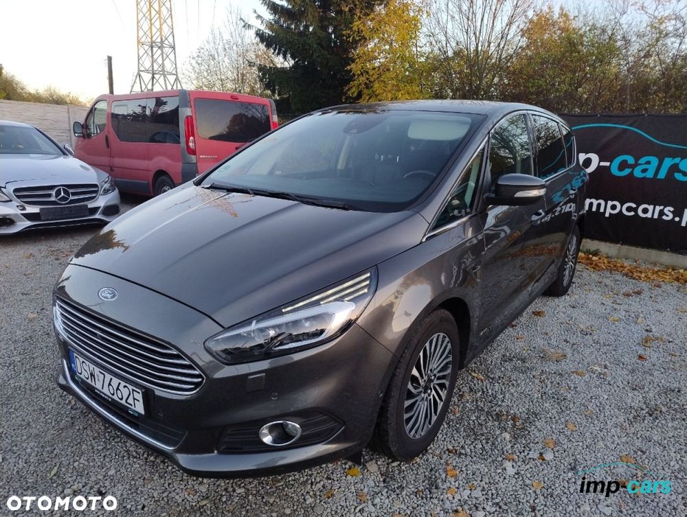 Ford S-Max - 21