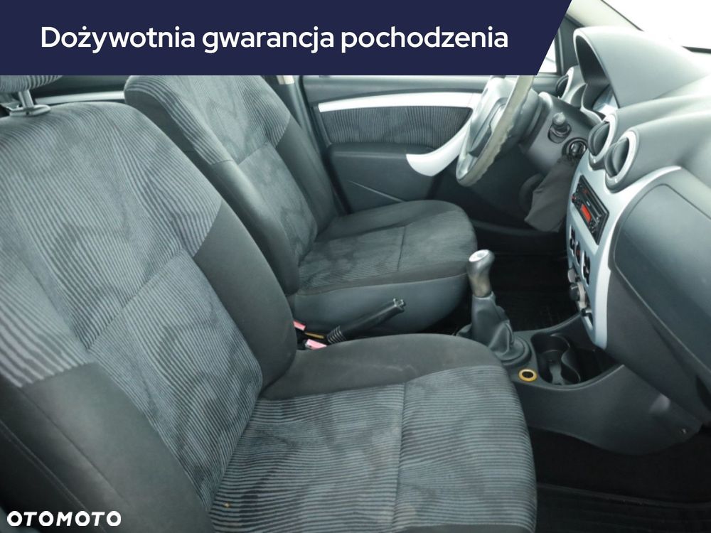 Dacia Sandero - 9