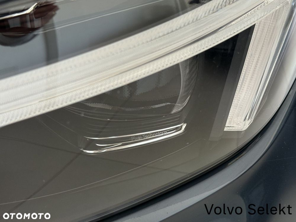 Volvo XC 40 - 31