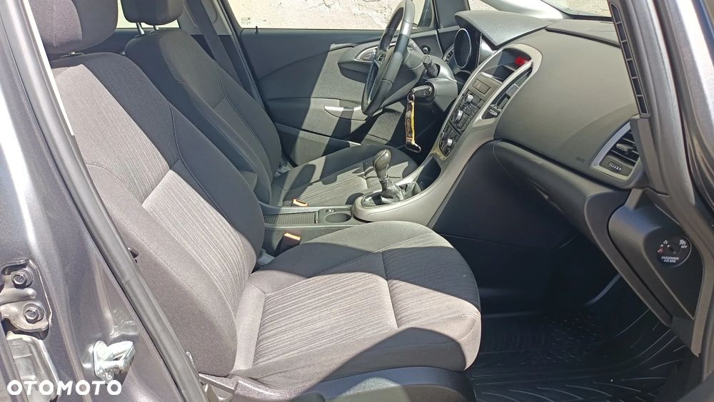 Opel Astra 1.4 EcoFLEX Innovation - 11