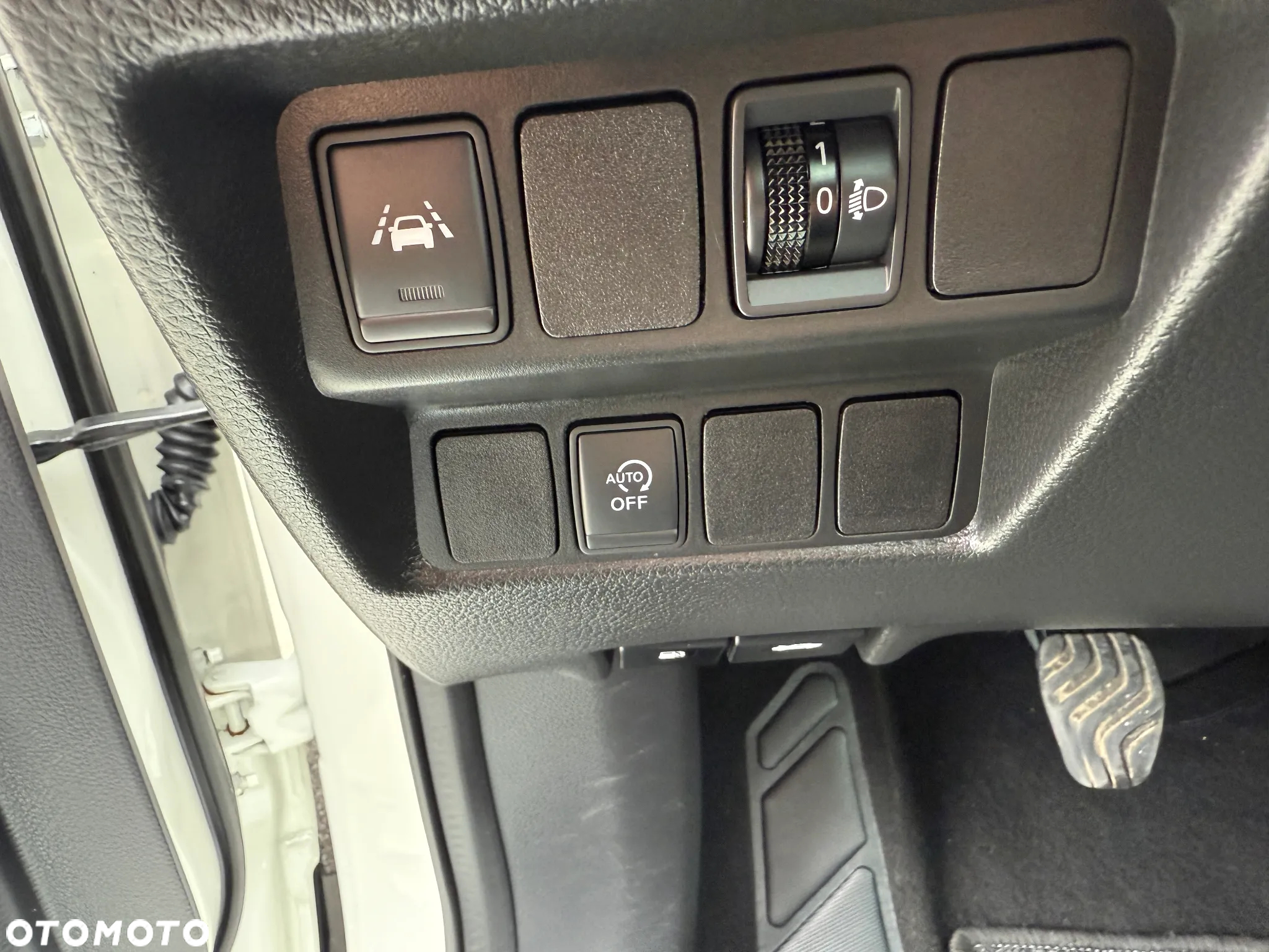 Nissan Qashqai 1.6 DCi N-Vision EU6 - 33