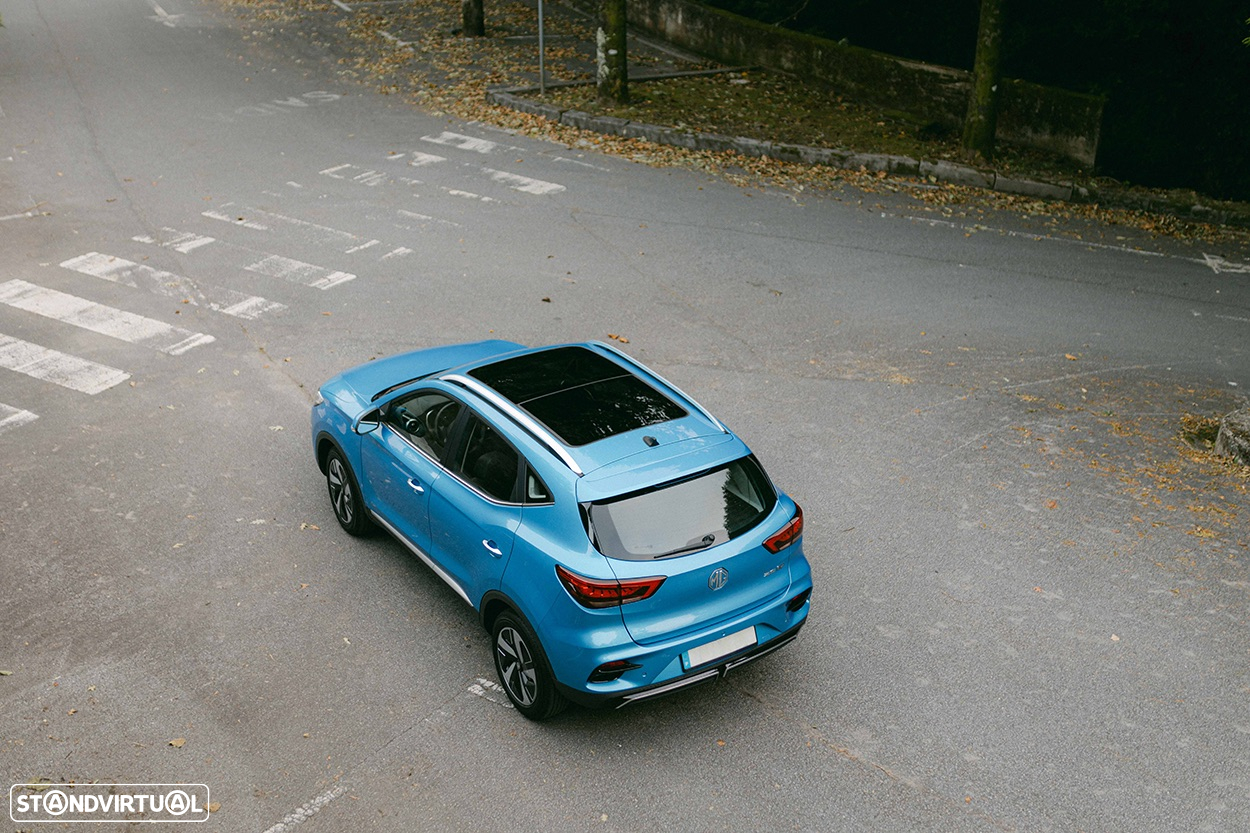 MG ZS EV 72.6 kWh Luxury - 31