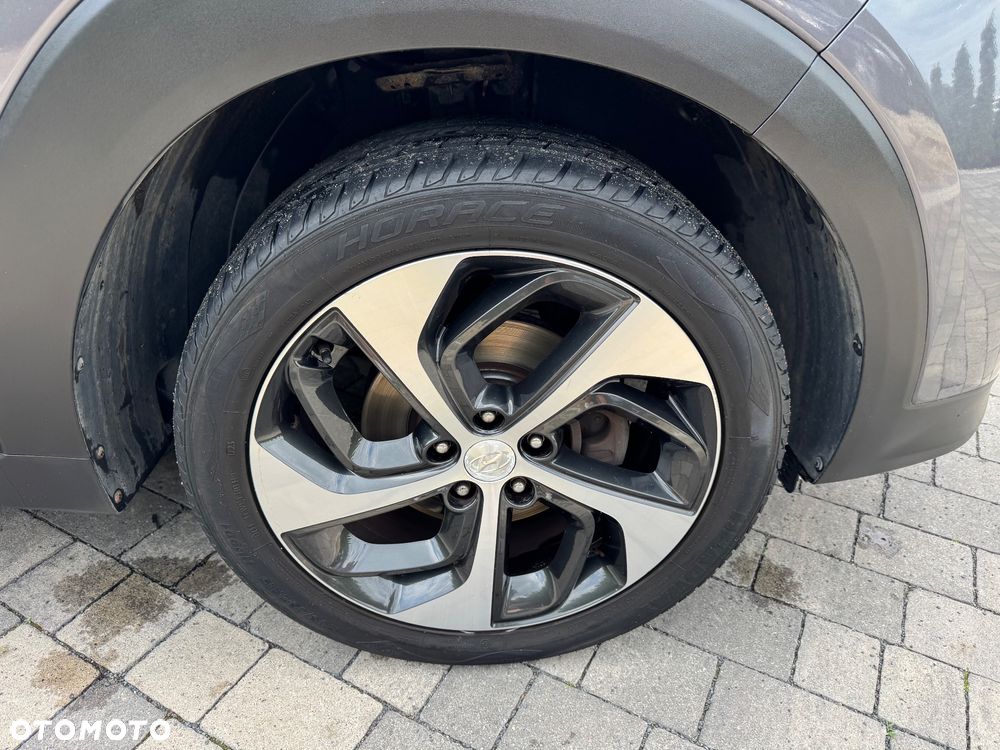 Hyundai Tucson 1.7 CRDI BlueDrive Comfort 2WD - 20