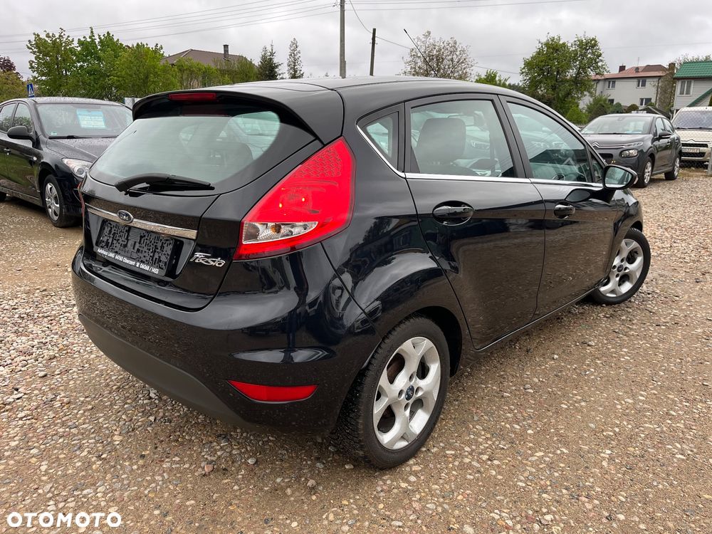 Ford Fiesta 1.25 Titanium - 27