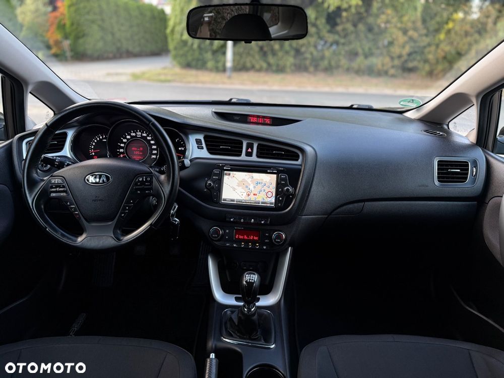 Kia Ceed 1.6 GDI Edition 7 - 29