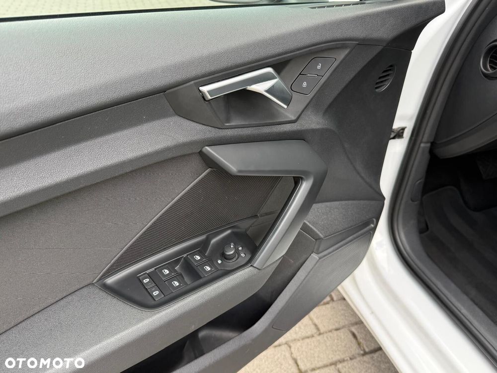 Audi A3 Sportback 35 TFSI mHEV Advanced S tronic - 12