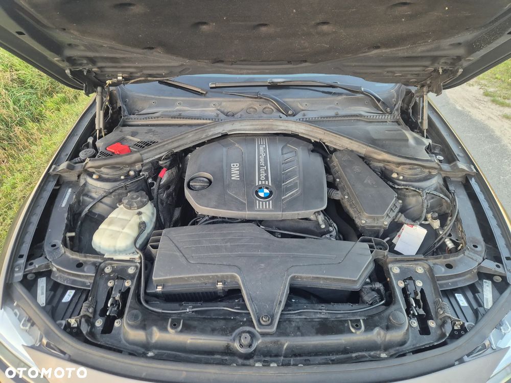 BMW Seria 3 - 26