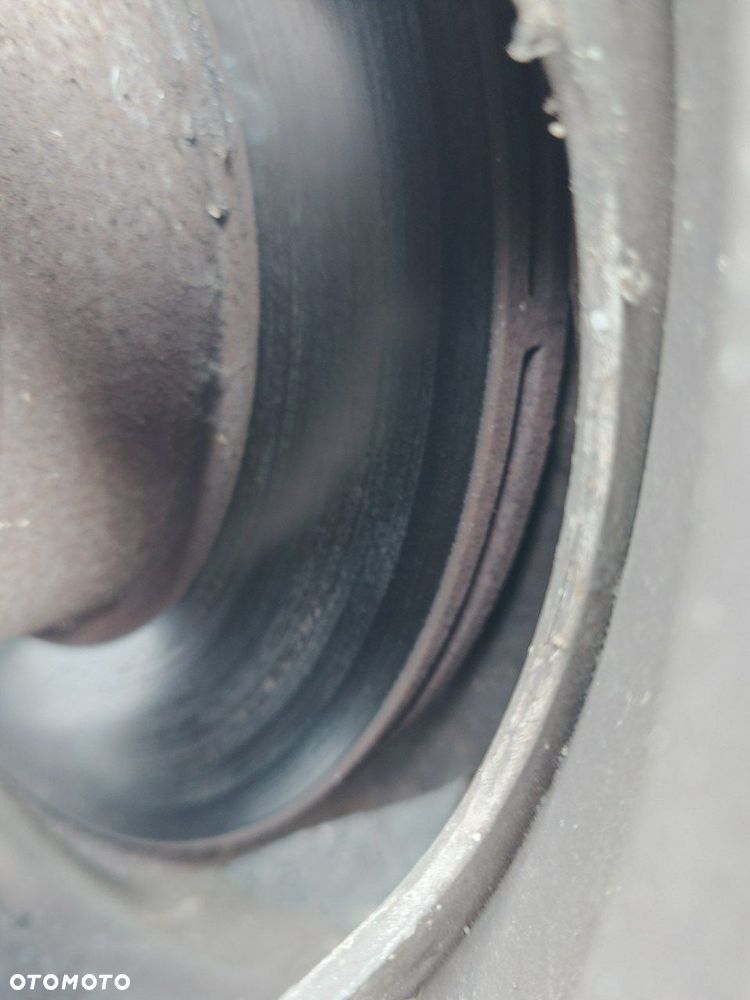 Mitsubishi Canter - 5