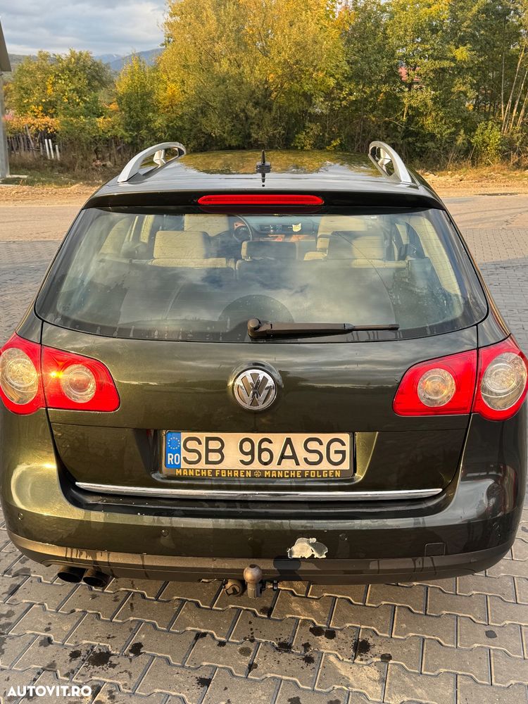 Volkswagen Passat - 2