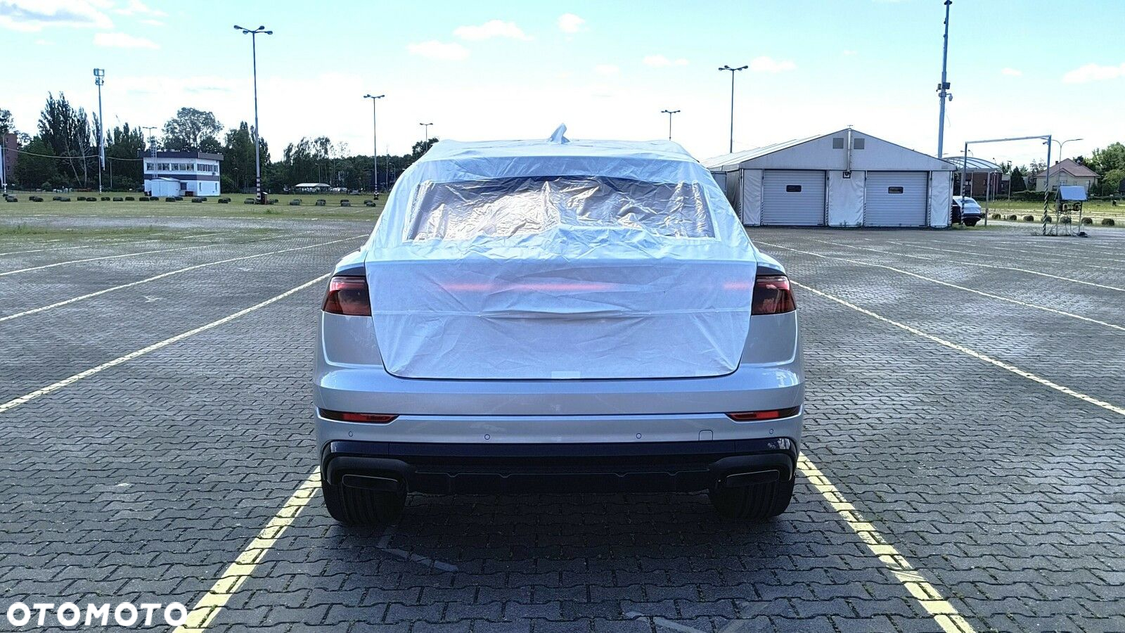 Audi Q8 - 11