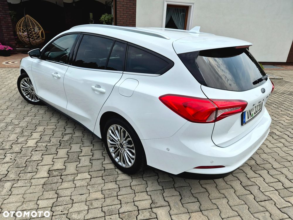 Ford Focus 2.0 EcoBlue Titanium - 6